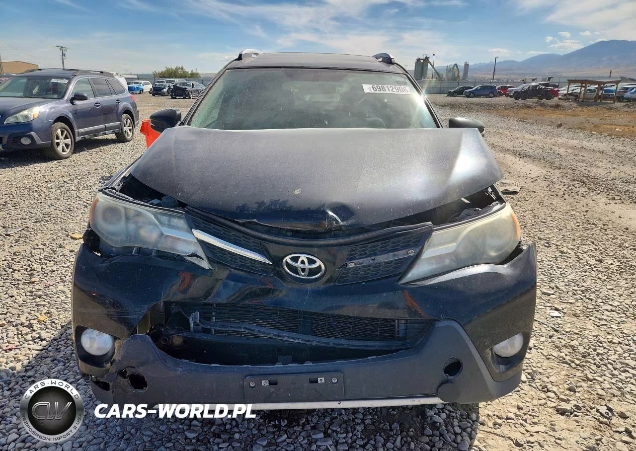 2013 Toyota Rav4 Xle VIN:2T3RFREV0DW085292 - 5