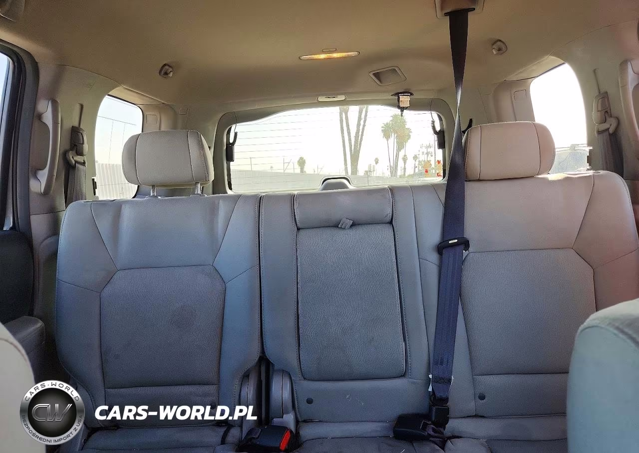 2010 Honda Pilot Lx VIN:5FNYF3H29AB012062 - 10