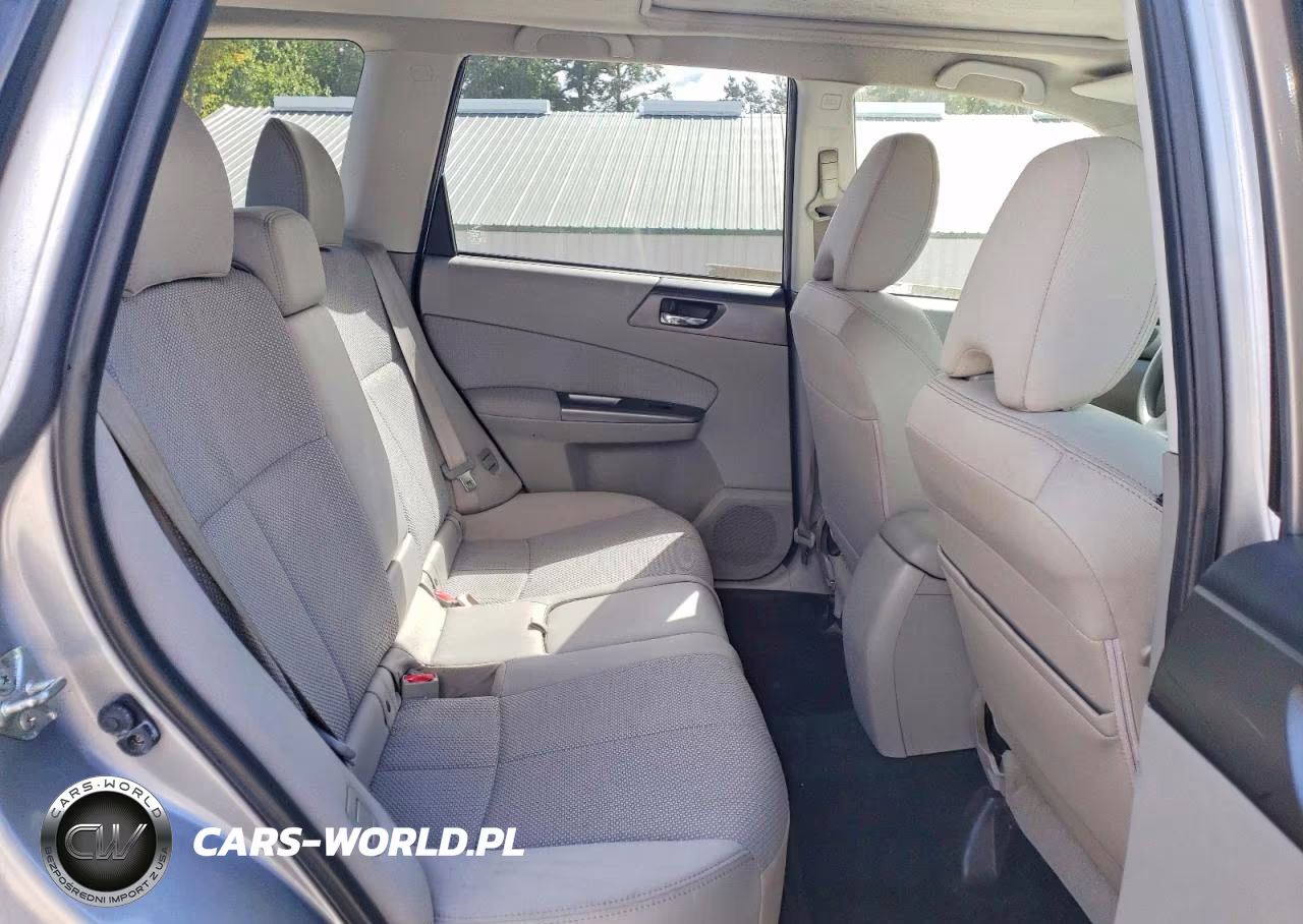 2011 Subaru Forester 2.5X Premium VIN:JF2SHADC8BH727551 - 10
