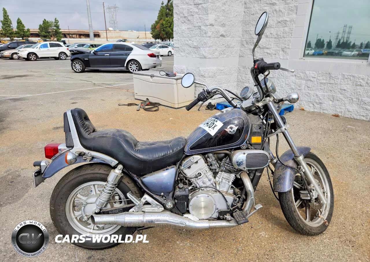 1999 Kawasaki Vn750 – zdjęcie 1 z 9