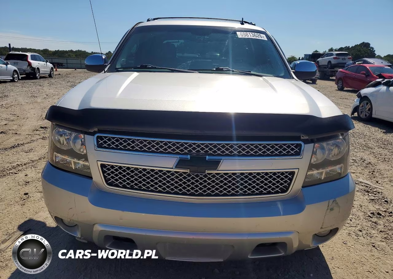 2010 Chevrolet Avalanche Ltz VIN:3GNVKGE06AG231085 - 5