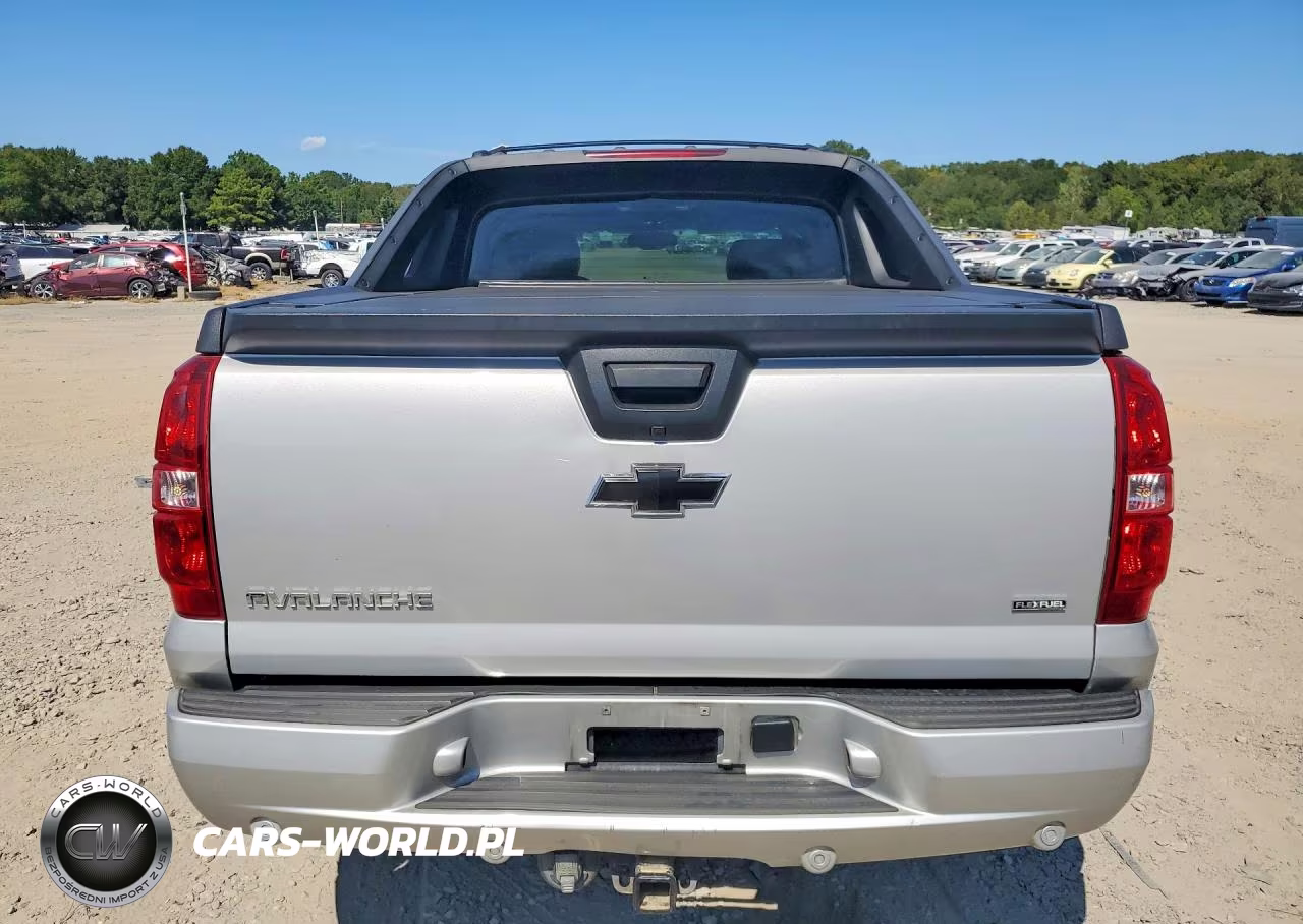 2010 Chevrolet Avalanche Ltz VIN:3GNVKGE06AG231085 - 6