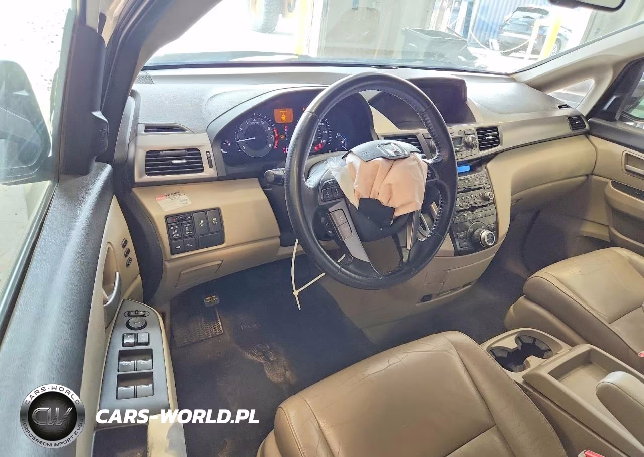 2013 Honda Odyssey Touring VIN:5FNRL5H93DB059372 - 8