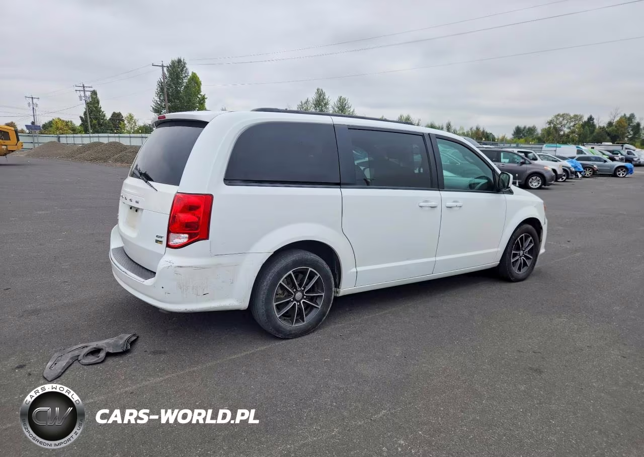 2018 Dodge Grand Caravan Gt VIN:2C4RDGEG5JR326071 - 3
