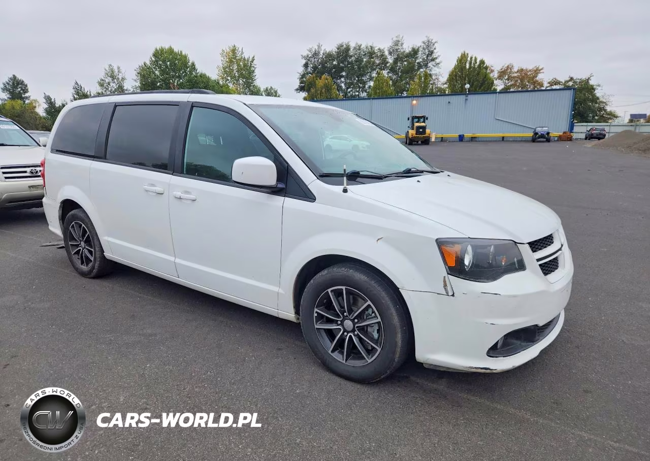 2018 Dodge Grand Caravan Gt VIN:2C4RDGEG5JR326071 - 4
