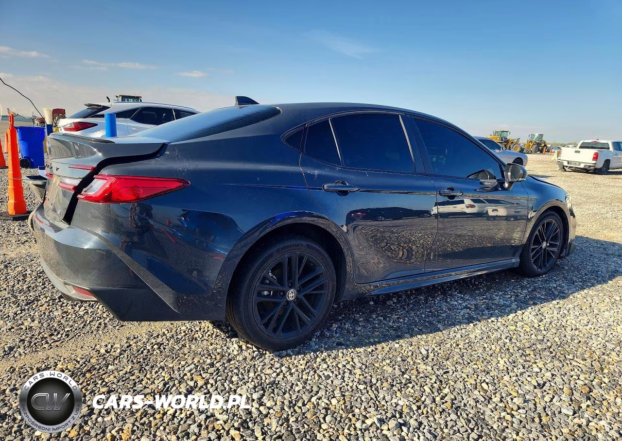 2025 Toyota Camry Se VIN:4T1DBADK2SU513853 - 3