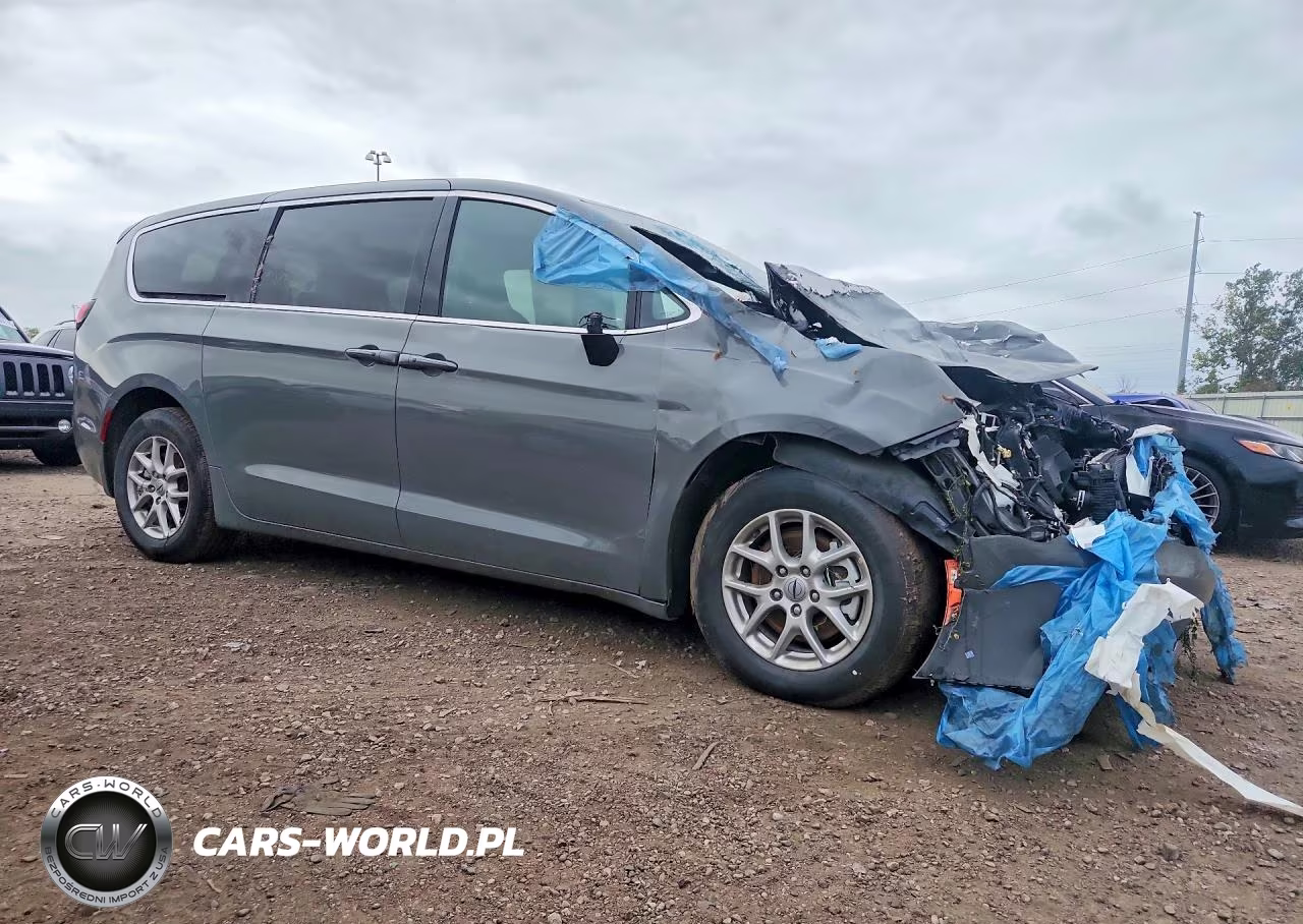 2025 CHRYSLER PACIFICA SELECT VIN:2C4RC1BG5SR504762 - 4