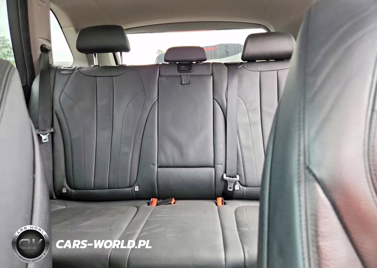 2015 BMW X5 xDrive35I VIN:5UXKR0C55F0K70662 - 10