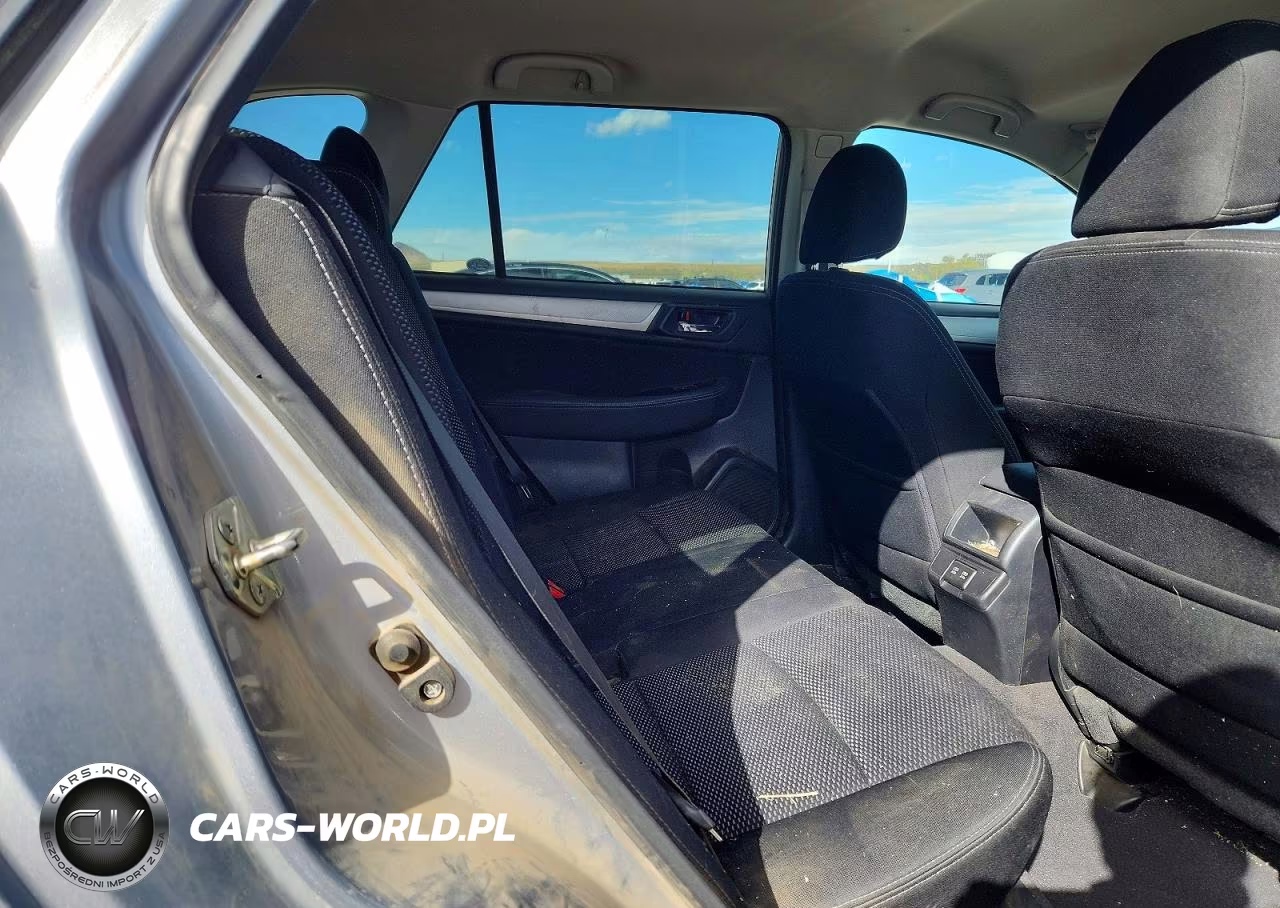 2019 Subaru Outback 2.5I Premium VIN:4S4BSAFC1K3363107 - 10
