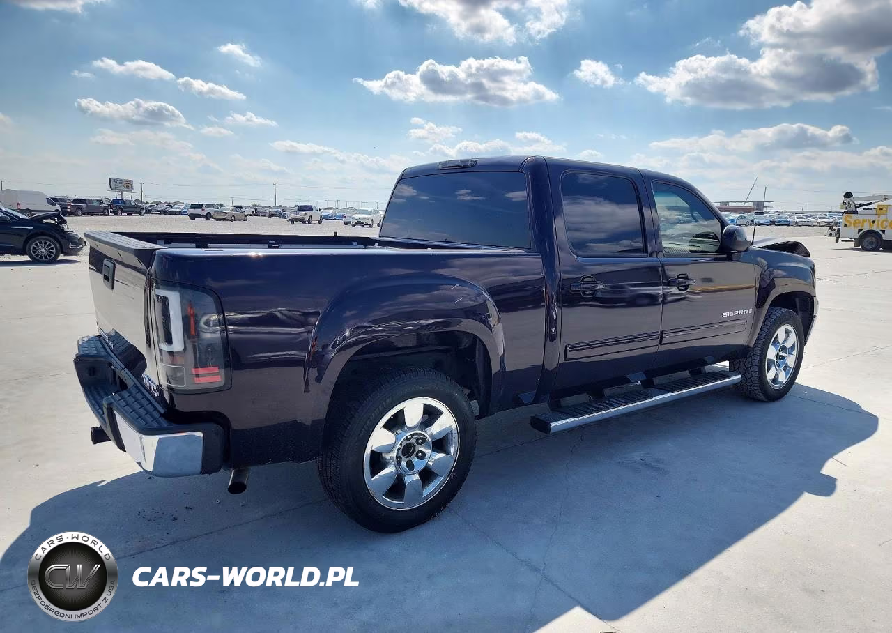 2008 GMC Sierra C1500 VIN:2GTEC13J881158805 - 3