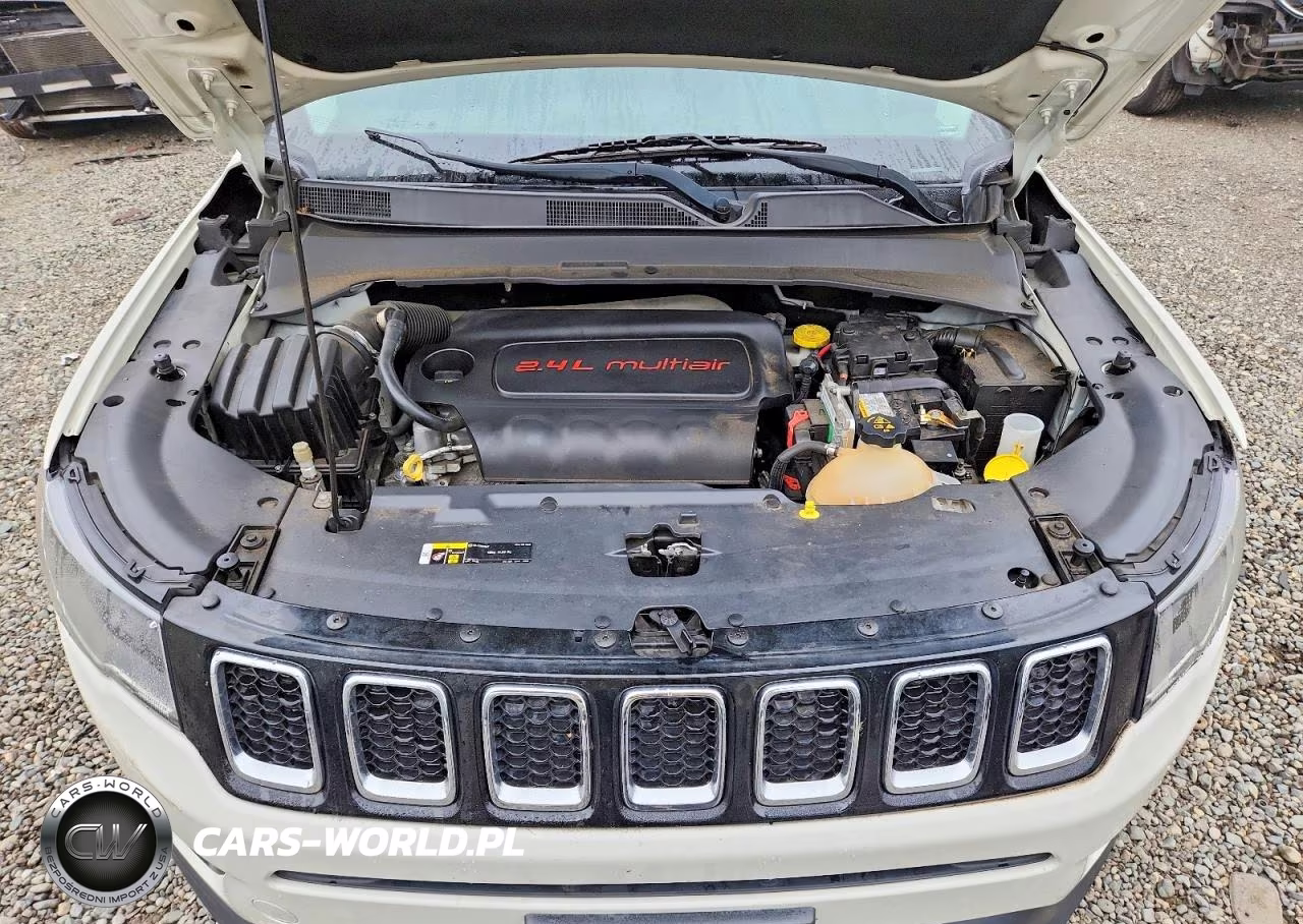 2018 Jeep Compass Latitude VIN:3C4NJCBB2JT303725 - 12