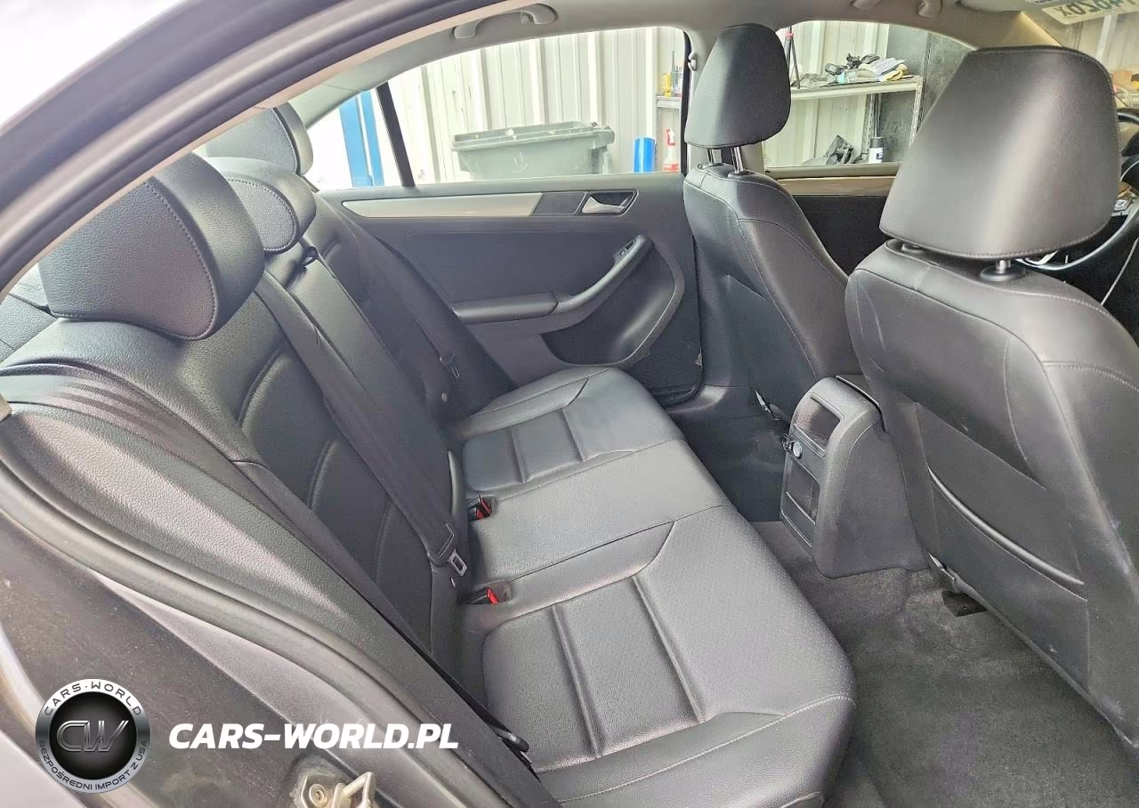 2015 Volkswagen Jetta Se VIN:3VWD17AJ9FM254310 - 10