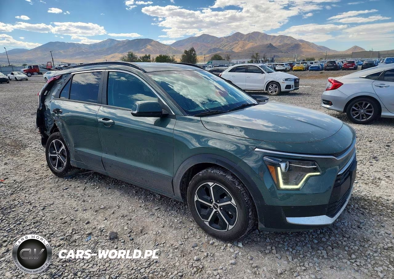 2023 Kia Niro Ex VIN:KNDCS3LF3P5090010 - 4