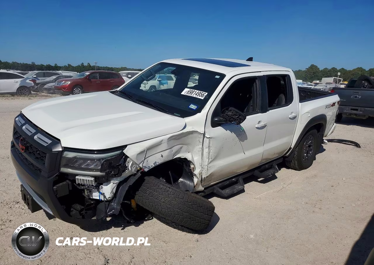 2026 Nissan Frontier Pro-4X VIN:1N6ED1EK3TN643697 - 1