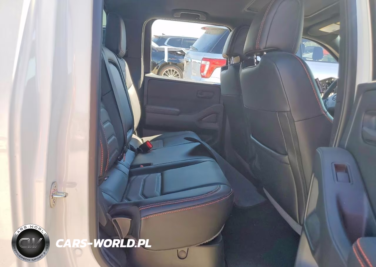 2026 Nissan Frontier Pro-4X VIN:1N6ED1EK3TN643697 - 10