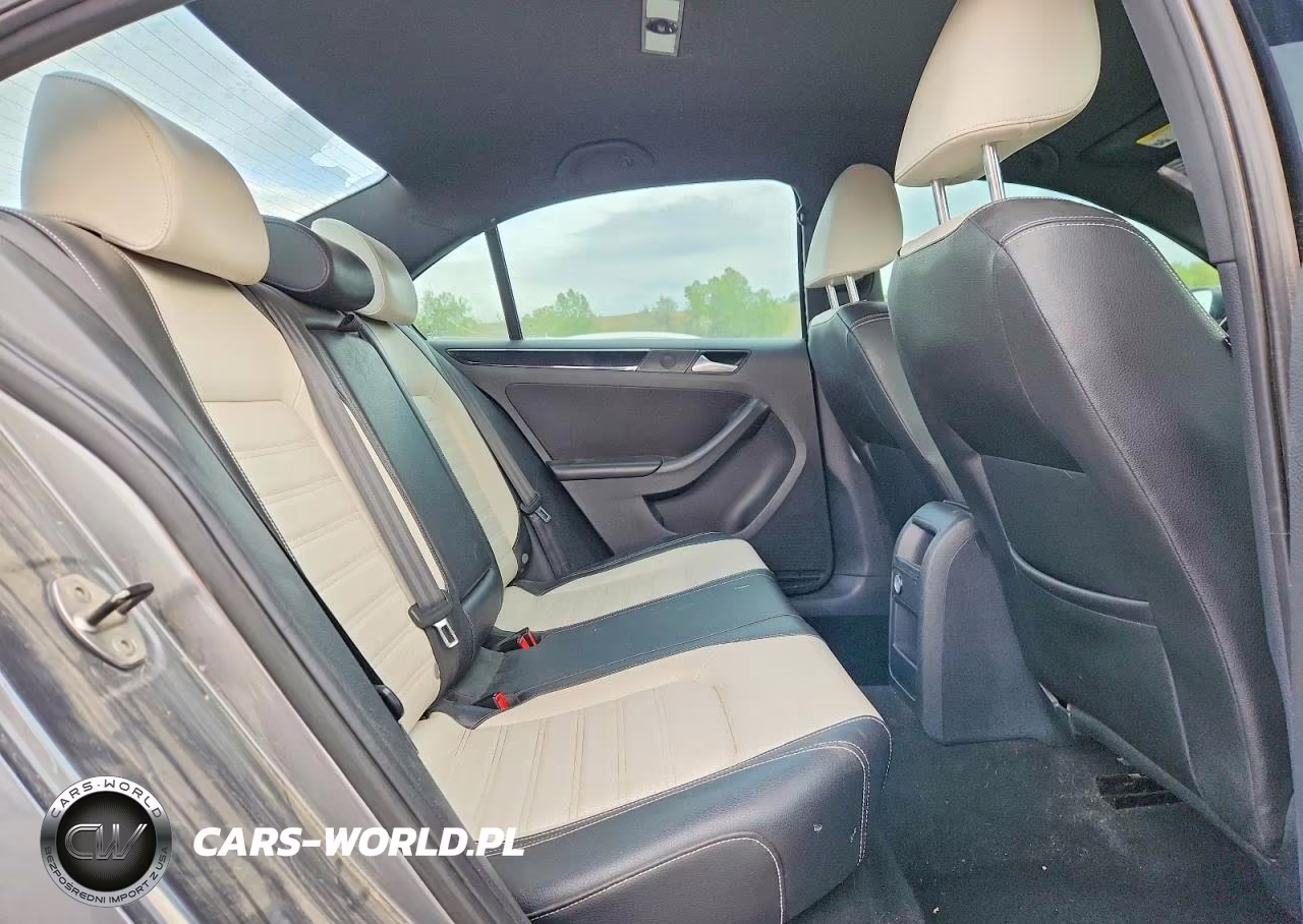 2015 Volkswagen Jetta Se VIN:3VWB17AJ1FM213466 - 10