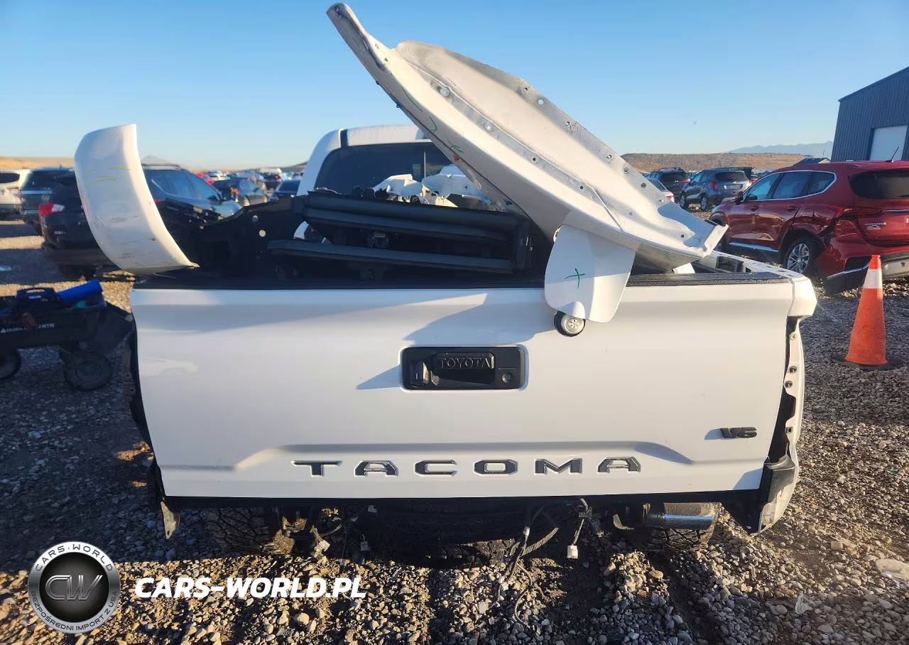 2018 Toyota Tacoma Trd Off-Road VIN:5TFCZ5AN0JX136230 - 6