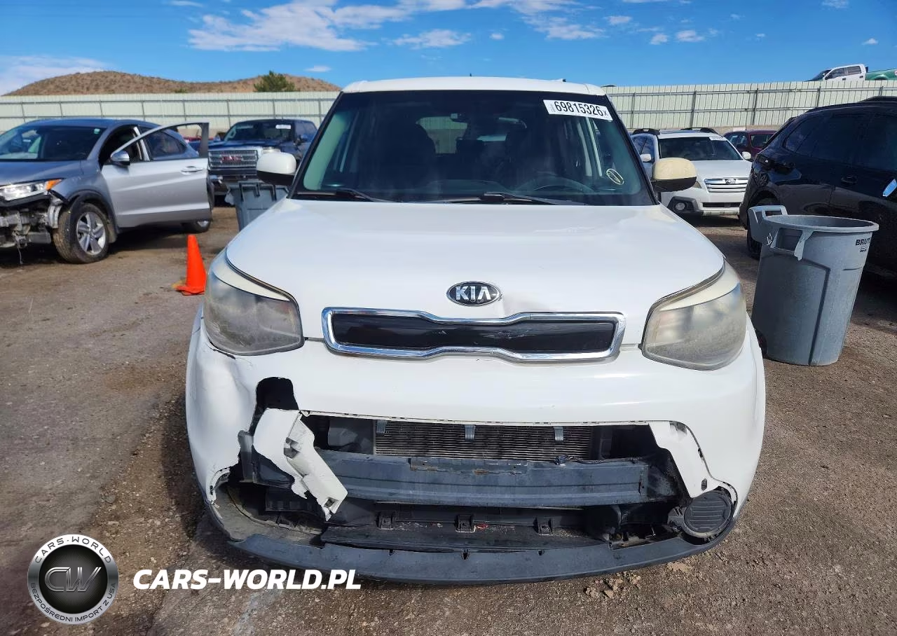 2015 Kia Soul + VIN:KNDJP3A59F7804714 - 5