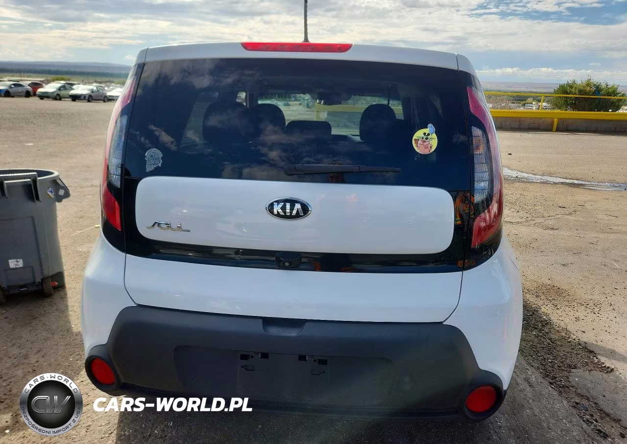 2015 Kia Soul + VIN:KNDJP3A59F7804714 - 6