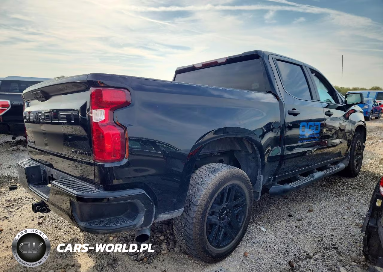 2024 Chevrolet Silverado C1500 Custom VIN:1GCPABEK9RZ259824 - 3