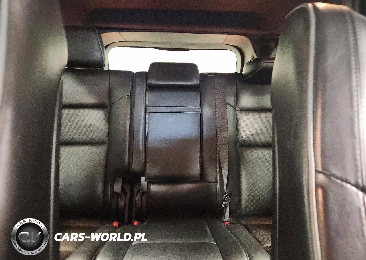 2020 Jeep Grand Cherokee Overland VIN:1C4RJFCG3LC137484 - 10