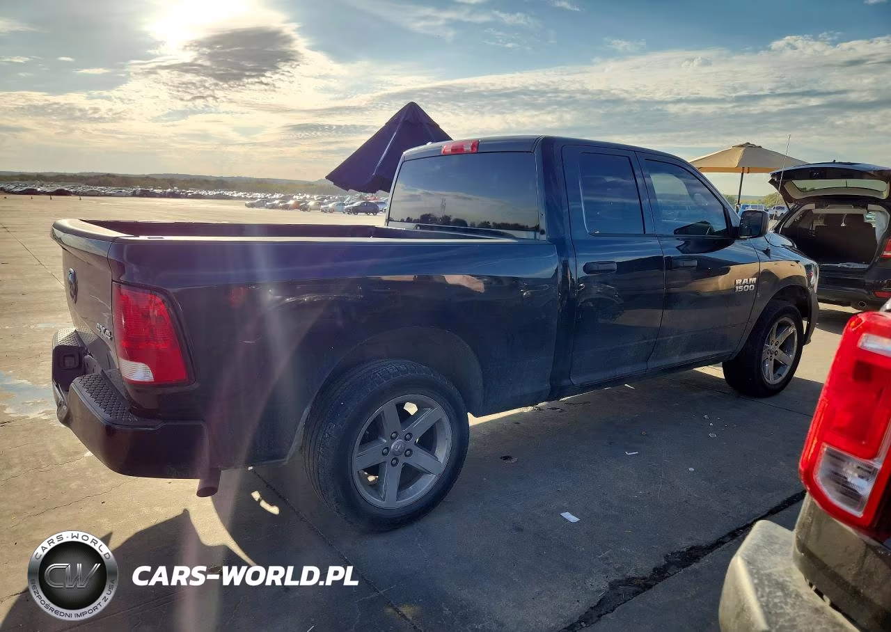 2018 Ram 1500 St VIN:1C6RR7FG5JS246730 - 3