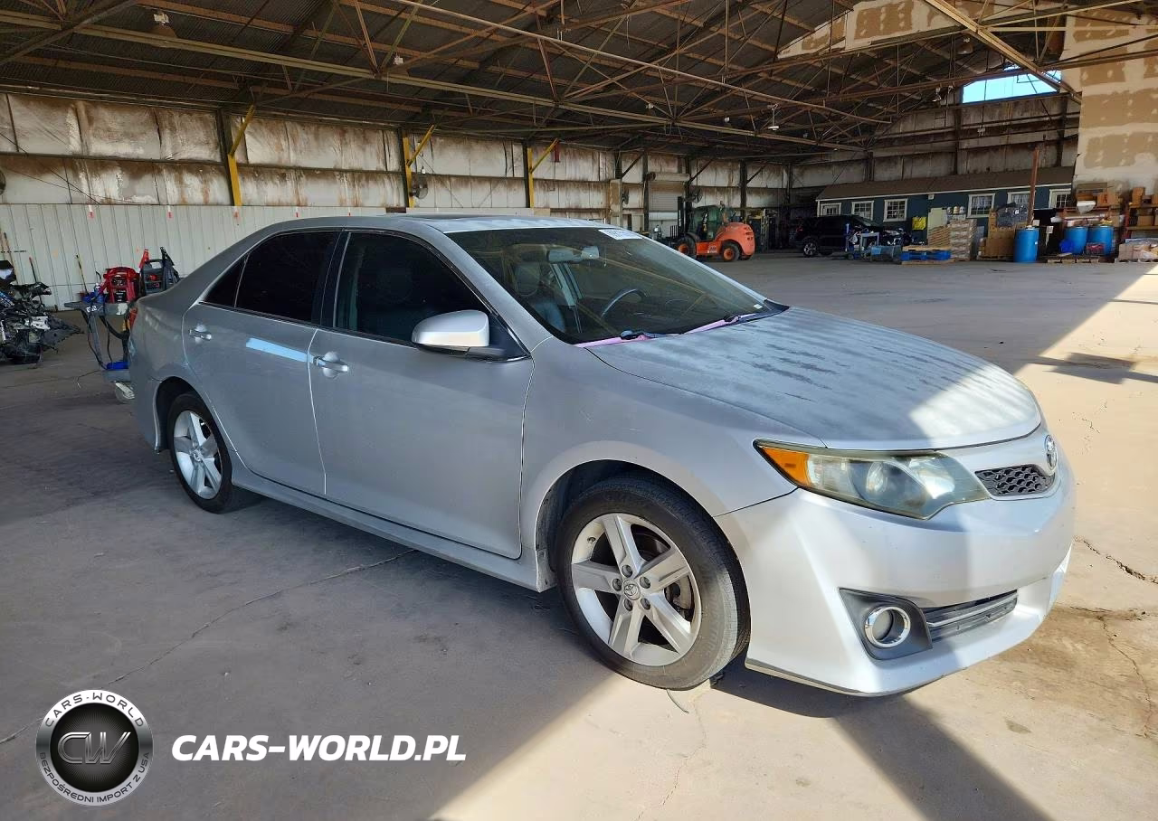 2012 Toyota Camry Se VIN:4T1BF1FK3CU043908 - 4