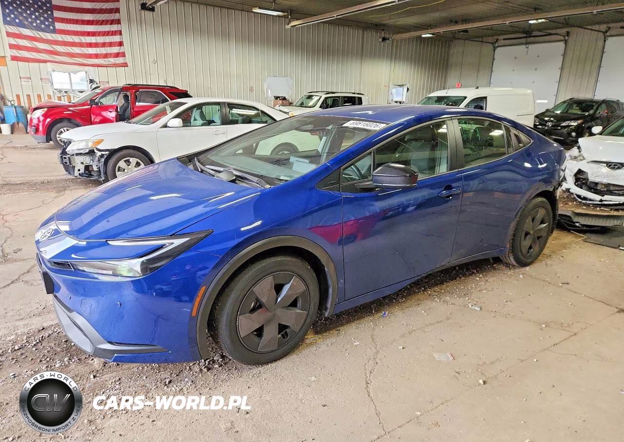 2026 Toyota Prius Le VIN:JTDACAAU9T3076502 - 1