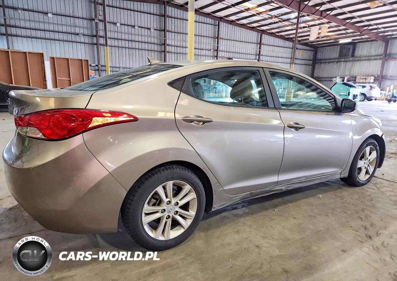 2013 Hyundai Elantra Gls VIN:5NPDH4AE3DH319283 - 3
