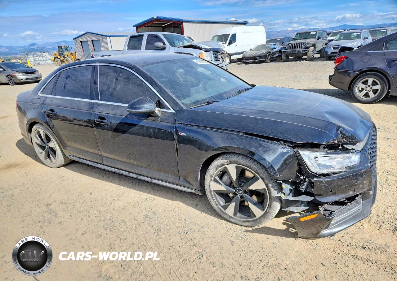 2017 Audi A4 Premium Plus VIN:WAUENAF42HN002402 - 4