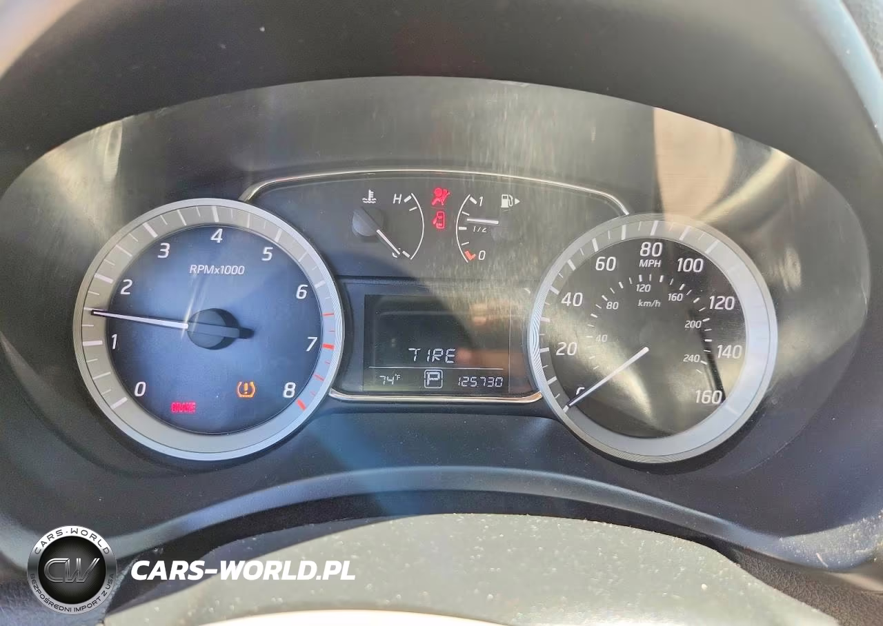 NISSAN SENTRA VIN:3N1AB7AP9FY354247 - 9
