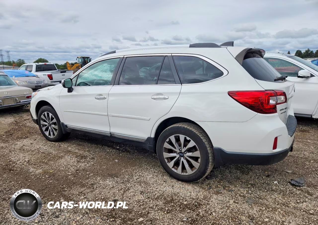2017 Subaru Outback Touring VIN:4S4BSATC8H3306240 - 2