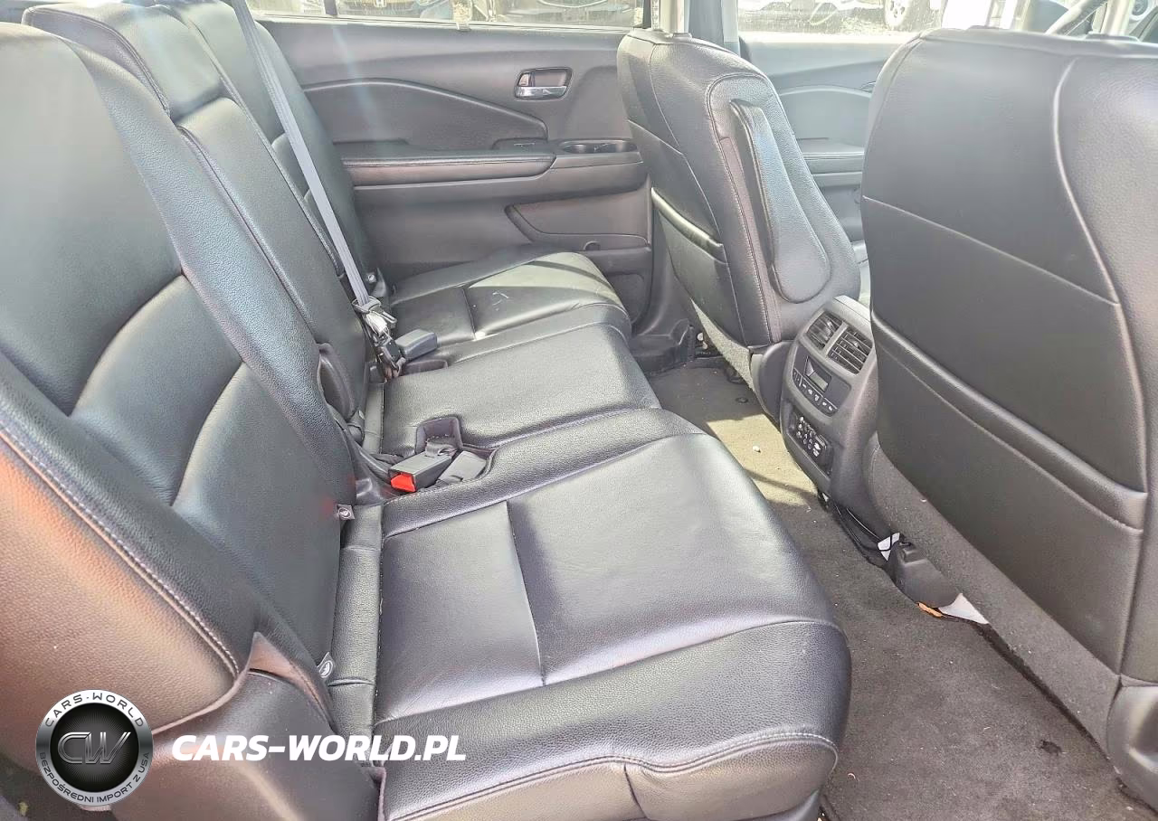 2016 Honda Pilot Touring VIN:5FNYF6H9XGB001093 - 11