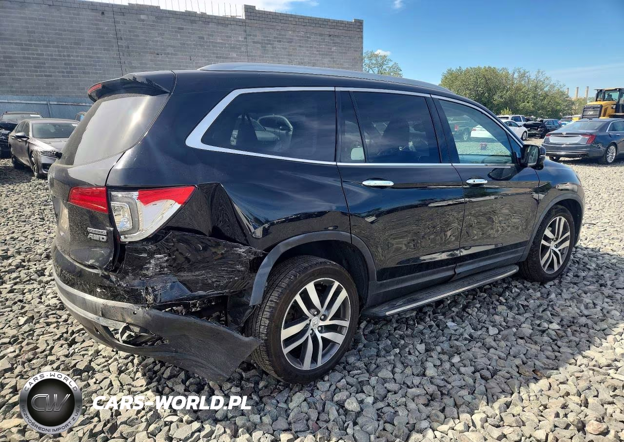 2016 Honda Pilot Touring VIN:5FNYF6H9XGB001093 - 3