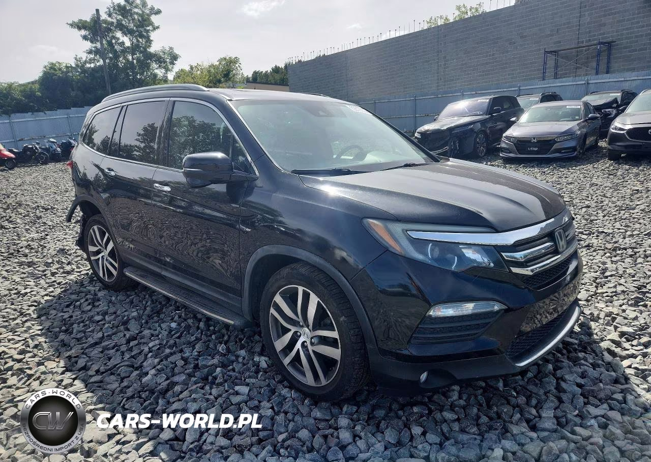 2016 Honda Pilot Touring VIN:5FNYF6H9XGB001093 - 4