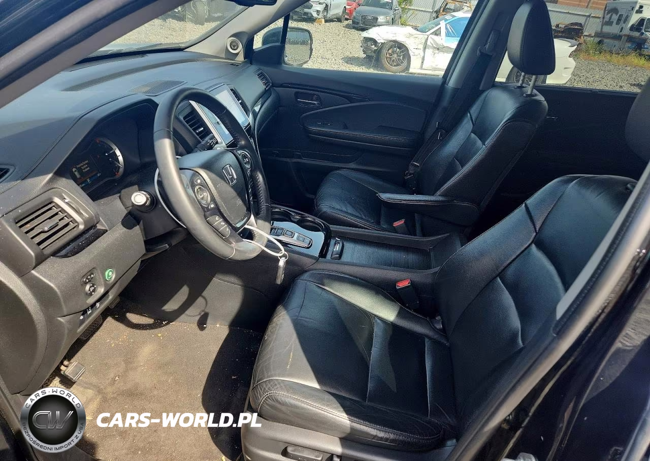 2016 Honda Pilot Touring VIN:5FNYF6H9XGB001093 - 7