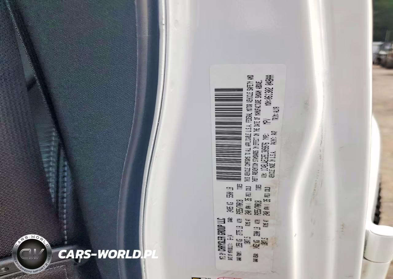 2014 Jeep Wrangler Unlimited Sahara VIN:1C4BJWEG2EL309876 - 12
