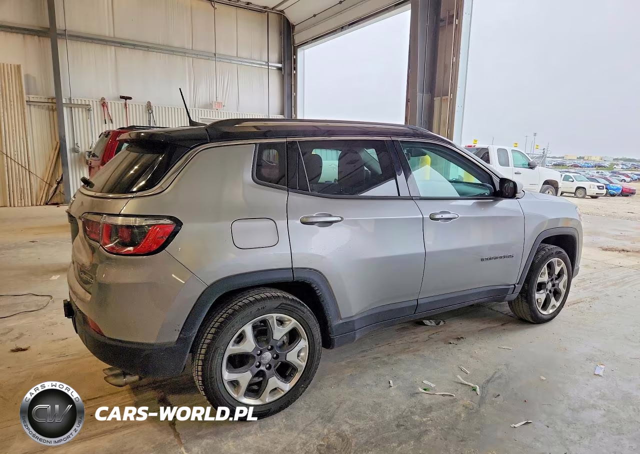 2019 Jeep Compass Limited VIN:3C4NJDCB2KT790804 - 3