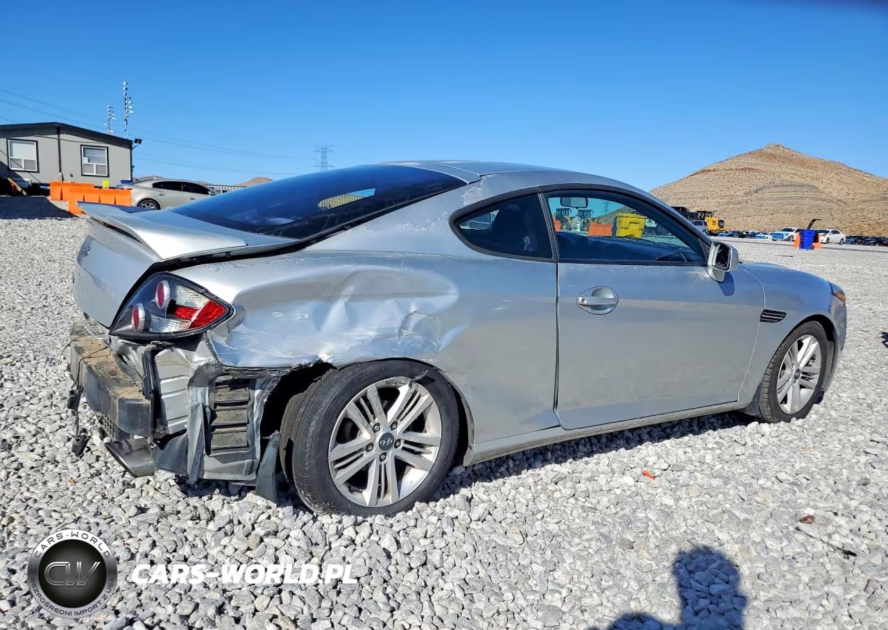 2008 Hyundai Tiburon Gs VIN:KMHHM66D08U292365 - 3