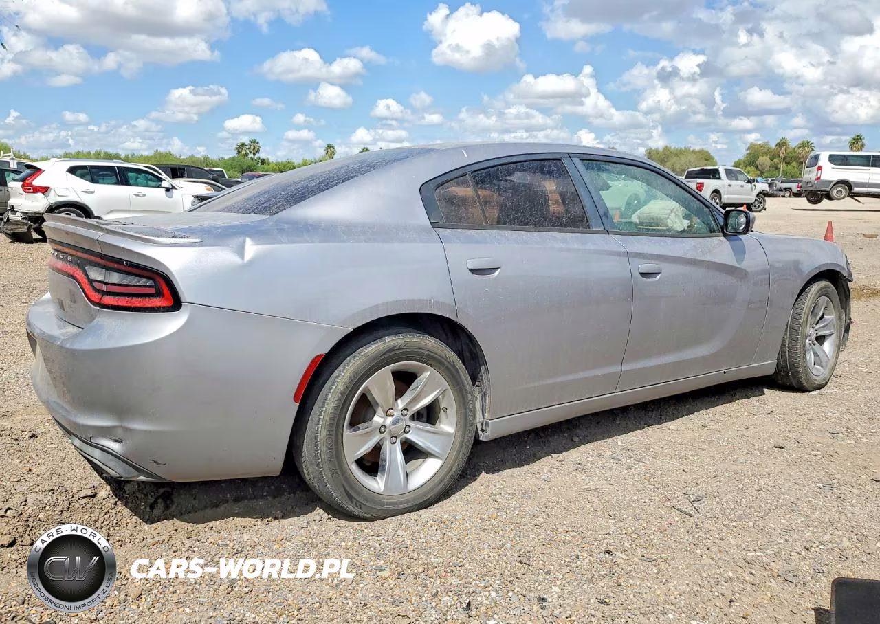 2015 Dodge Charger Se VIN:2C3CDXBG6FH919045 - 3