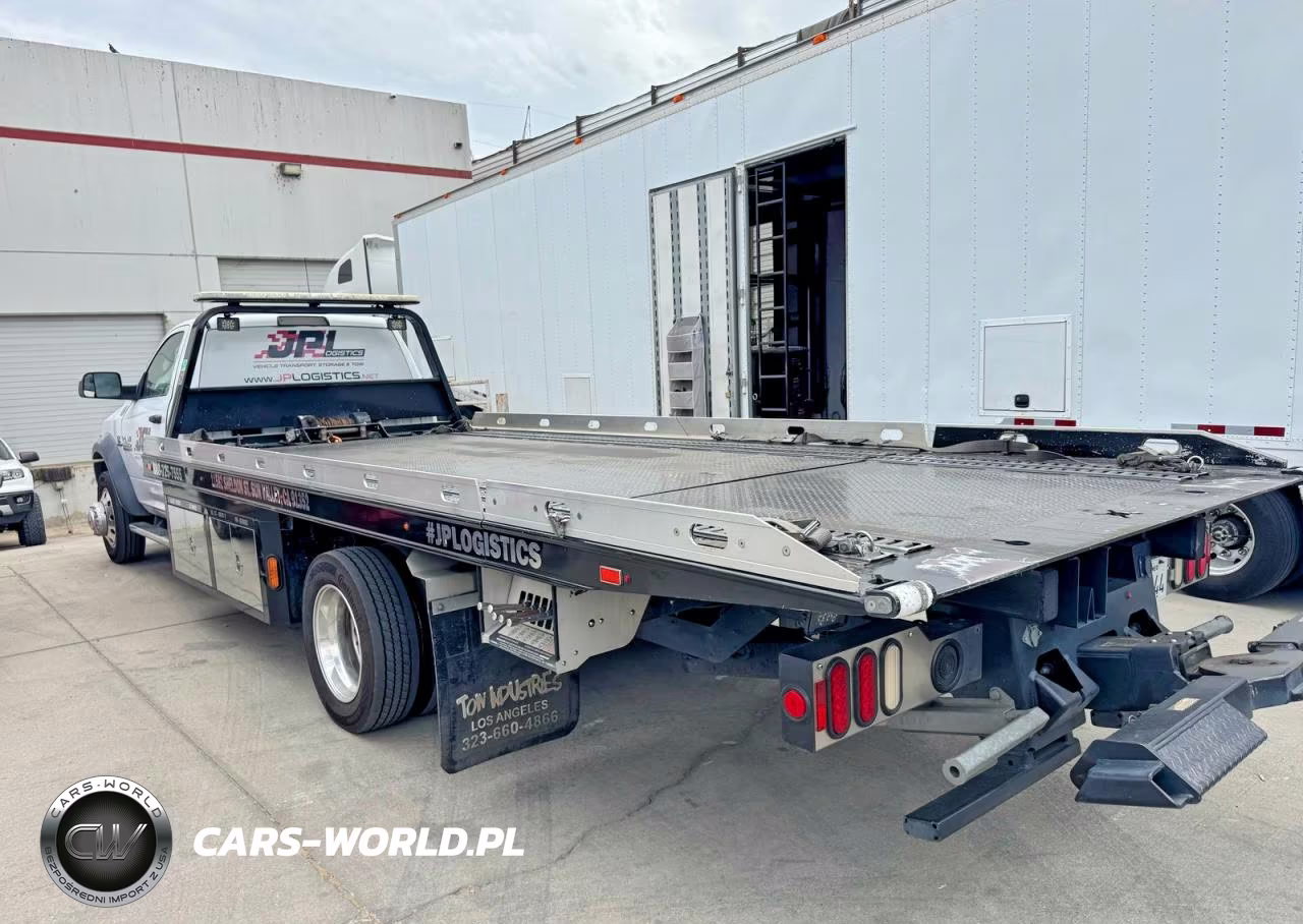 2018 Ram 5500 VIN:3C7WRMDL8JG280262 - 3