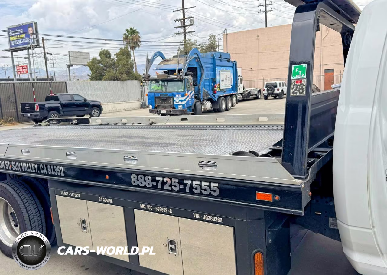 2018 Ram 5500 VIN:3C7WRMDL8JG280262 - 6