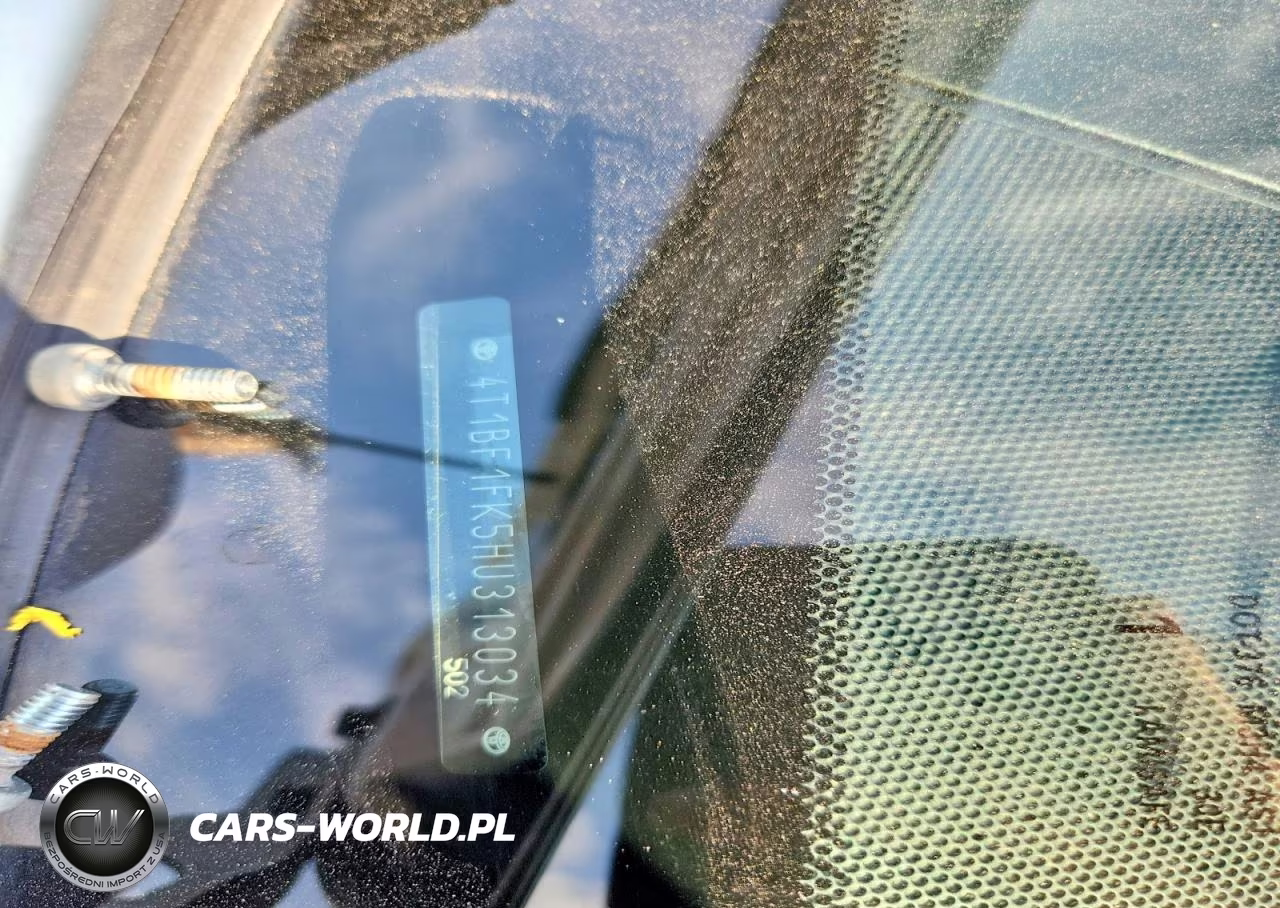 2017 Toyota Camry Le VIN:4T1BF1FK5HU313034 - 12
