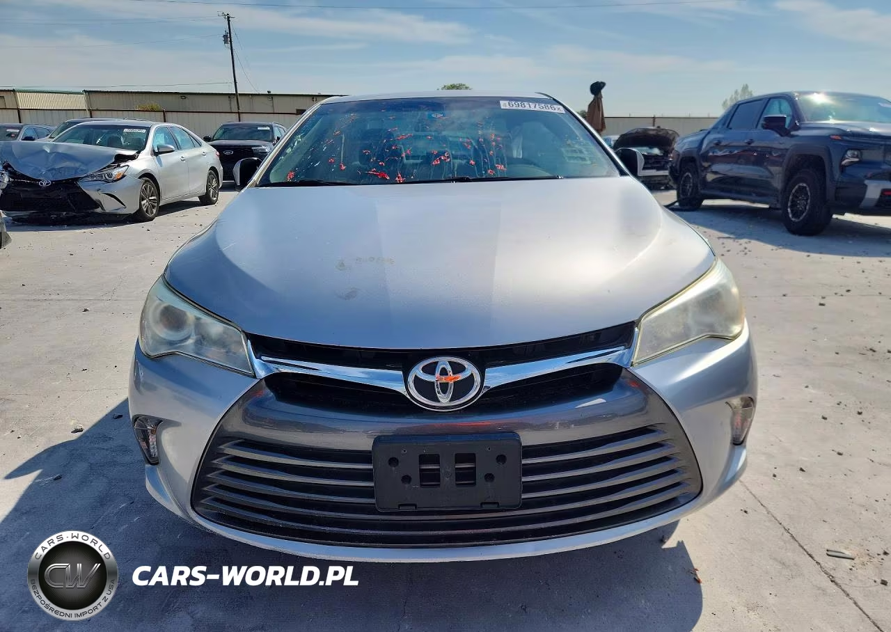 2017 Toyota Camry Le VIN:4T1BF1FK5HU313034 - 5