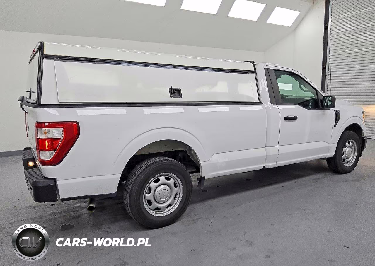 2023 Ford F150 VIN:1FTMF1CB1PKE33067 - 3