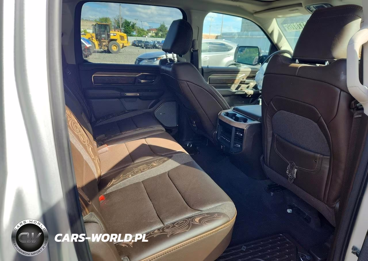 2026 Ram 1500 Limited VIN:1C6SRFHP4TN351012 - 10