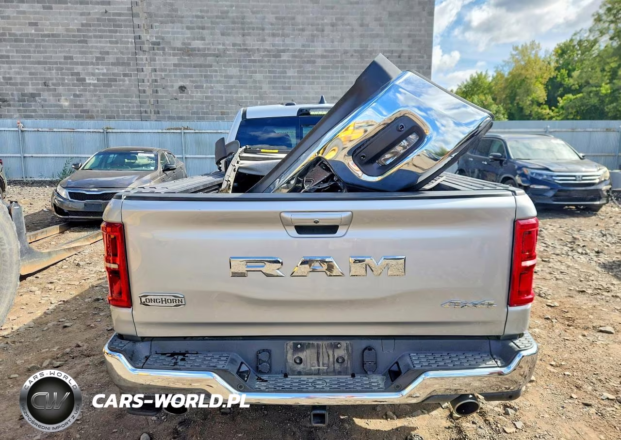 2026 Ram 1500 Limited VIN:1C6SRFHP4TN351012 - 6
