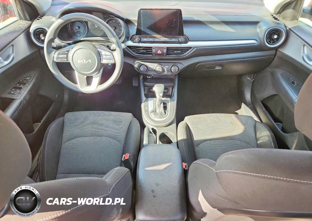 2023 Kia Forte Lxs VIN:3KPF24AD4PE648522 - 8