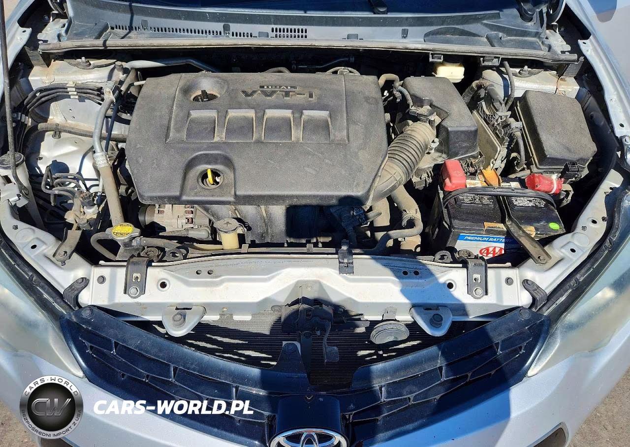 2015 Toyota Corolla S Plus VIN:5YFBURHE4FP275192 - 11