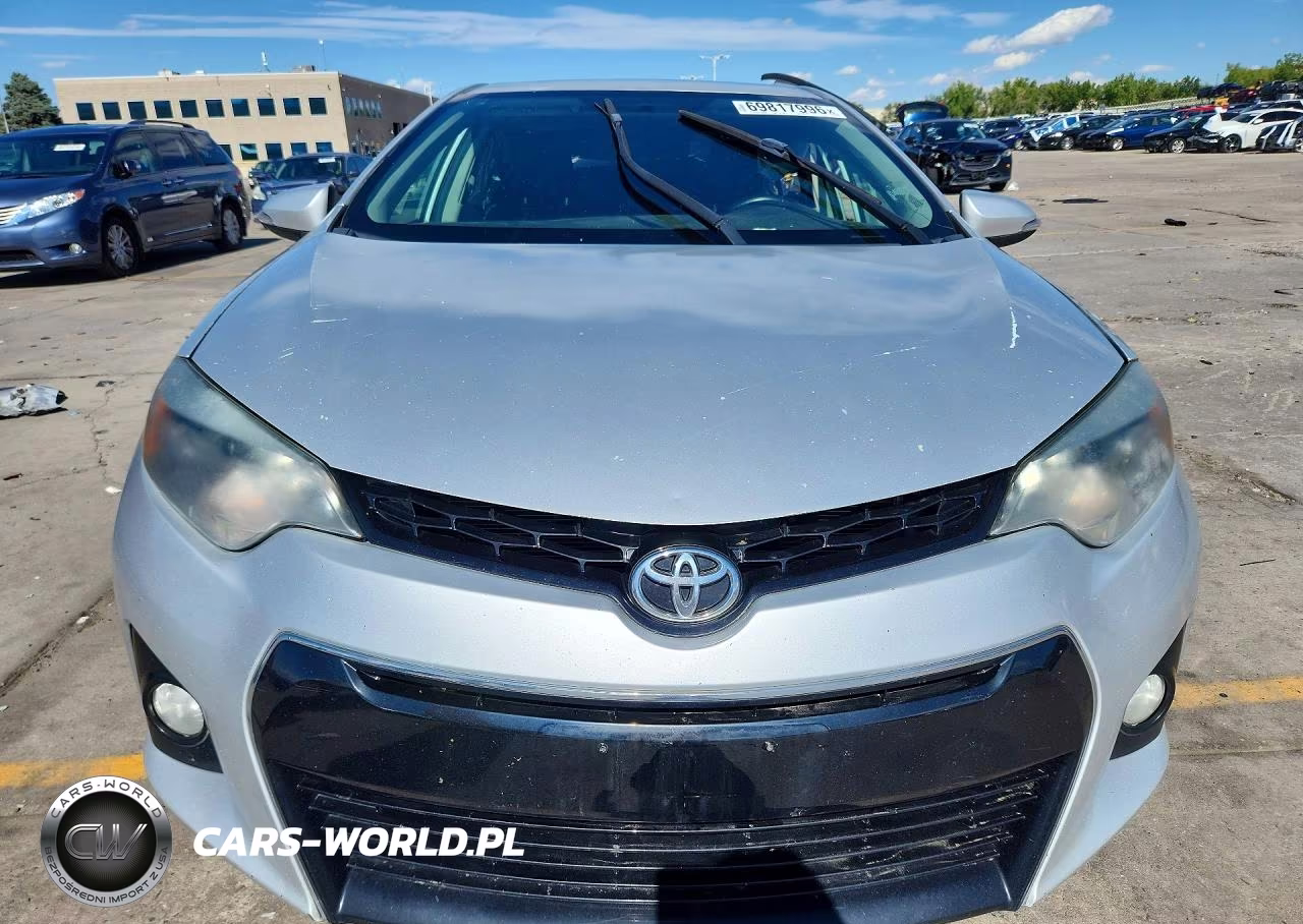 2015 Toyota Corolla S Plus VIN:5YFBURHE4FP275192 - 5